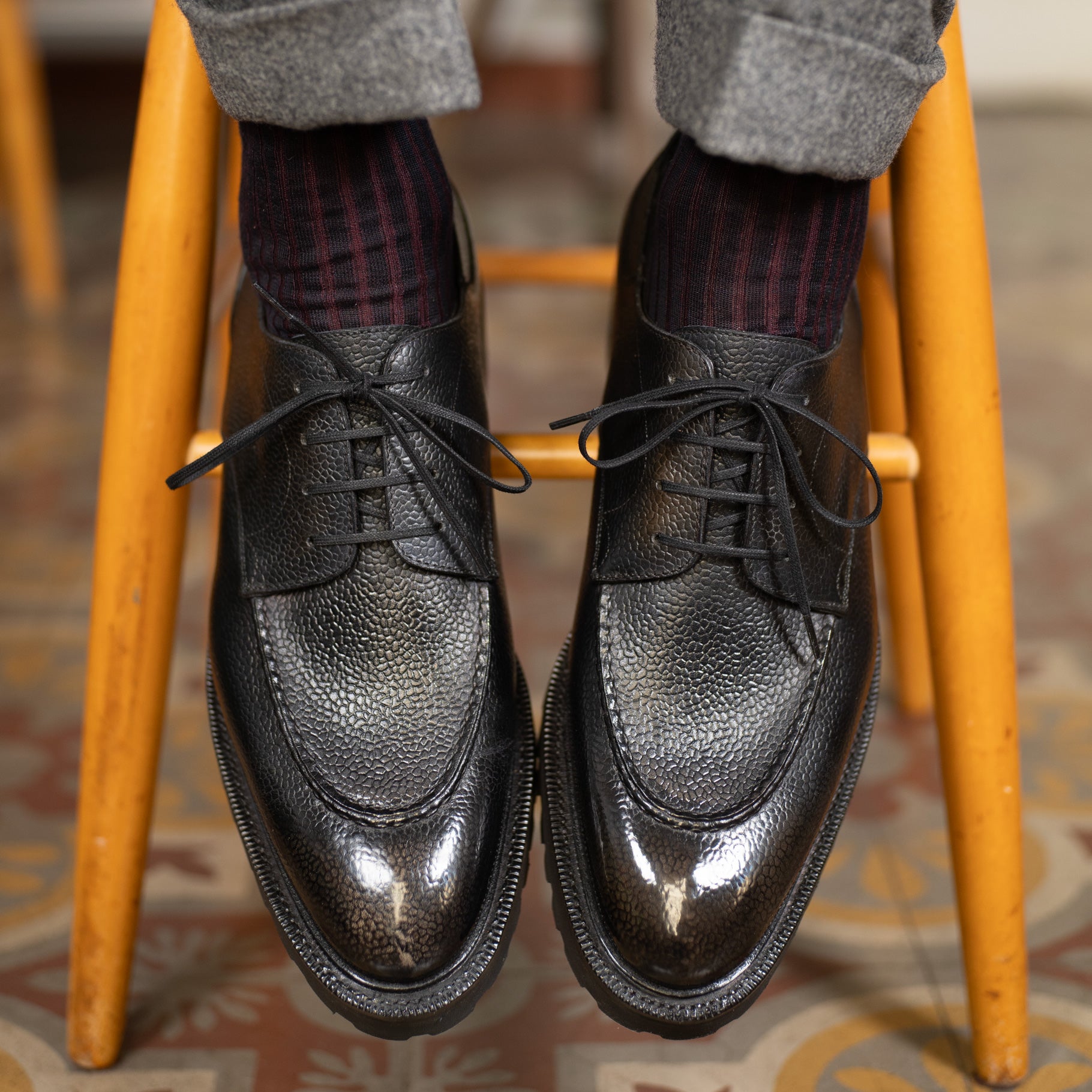 Gaspar Derby - Ebony