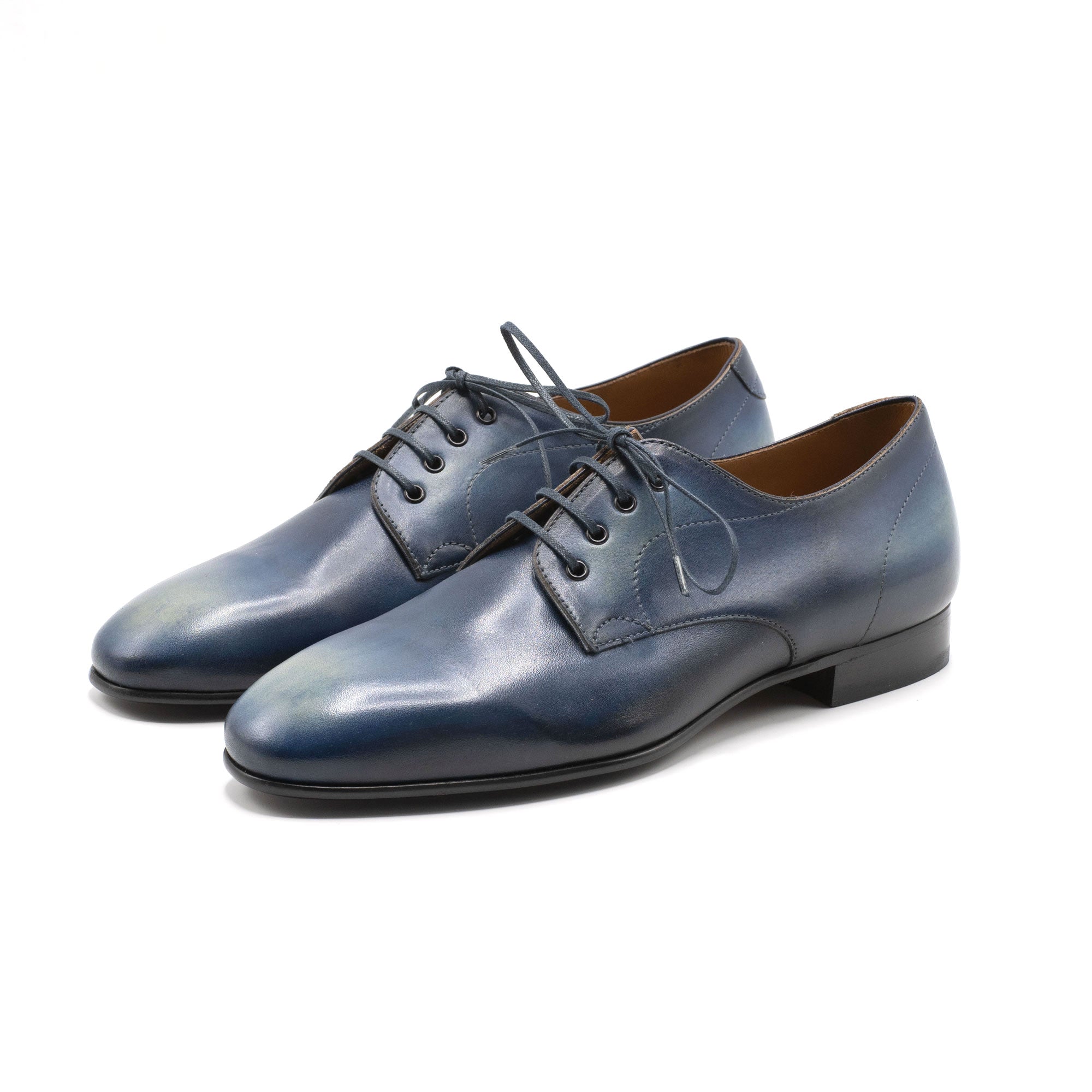 Pablo Derby in washed indigo by Norman Vilalta Bespoke Shoes in Barcelona, Spain