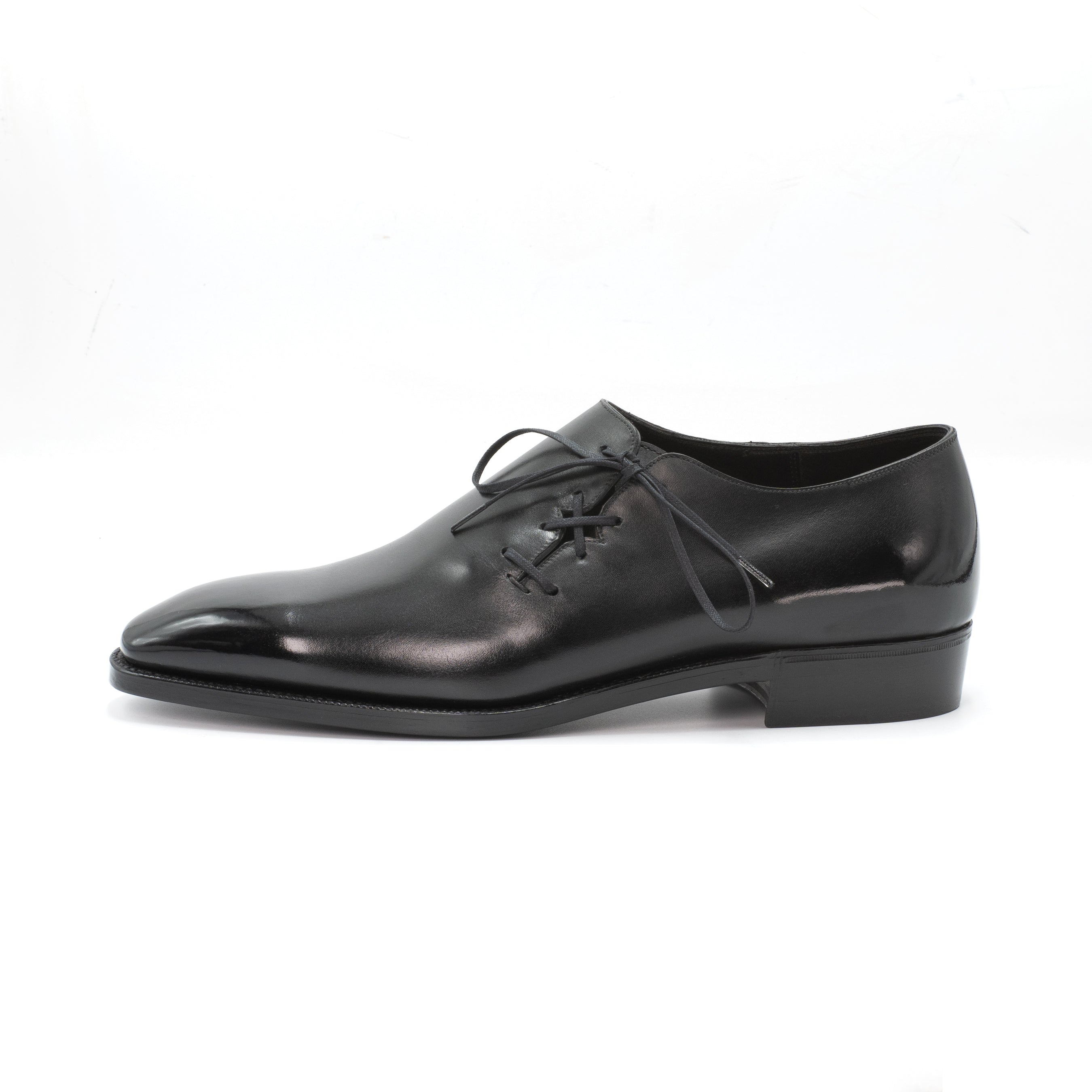 Wholecut Oxford by Norman Vilalta men's Goodyear-welted wholecut shoes in Barcelona, Spain