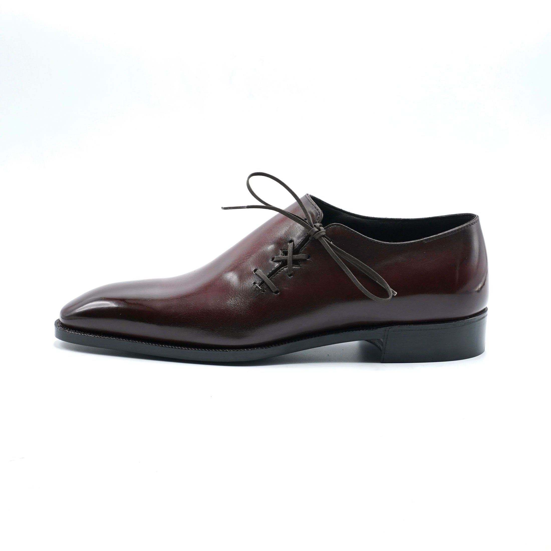 Wholecut Oxford by Norman Vilalta men's Goodyear-welted wholecut shoes in Barcelona, Spain