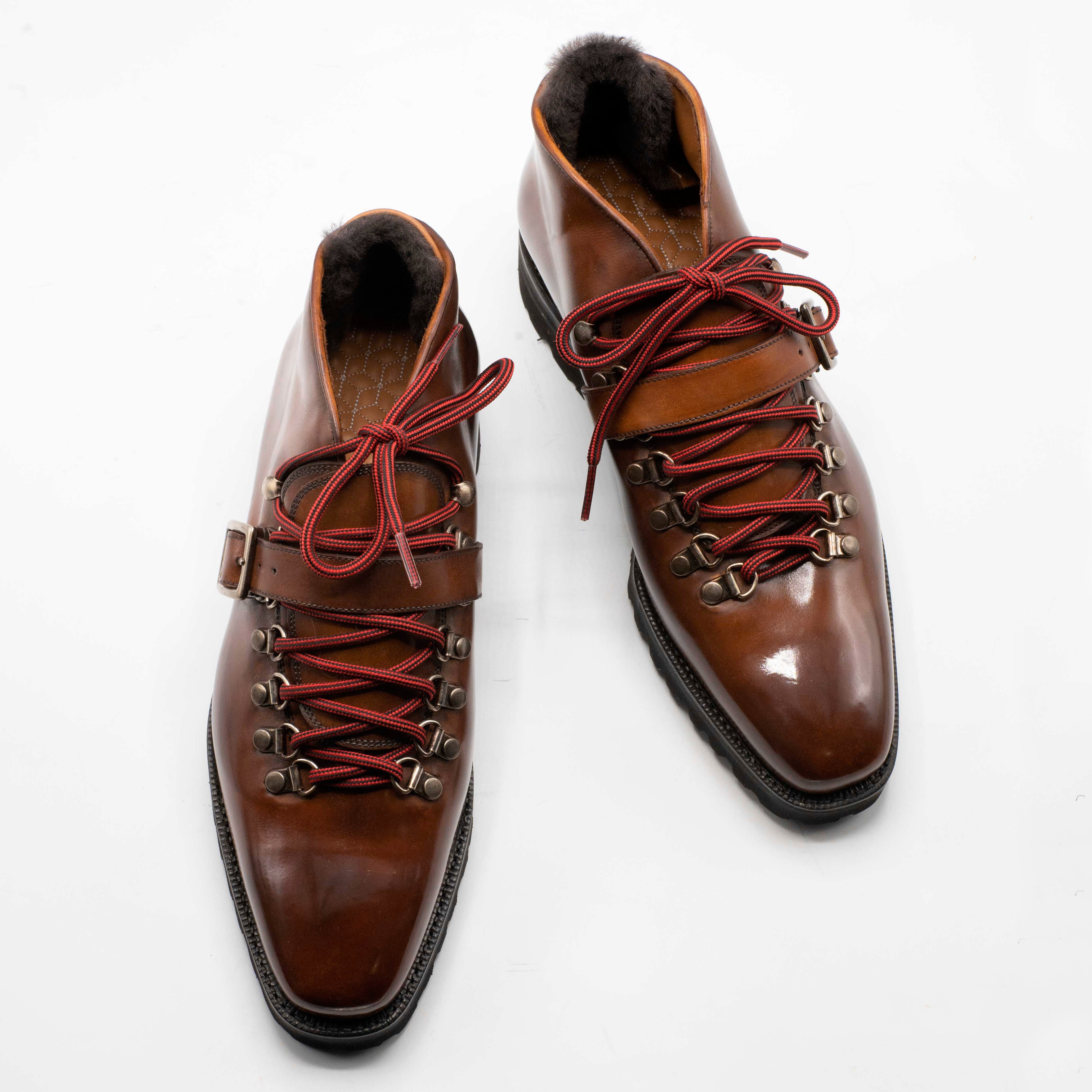 Borcego mountain boot made in Spain by Norman Vilalta