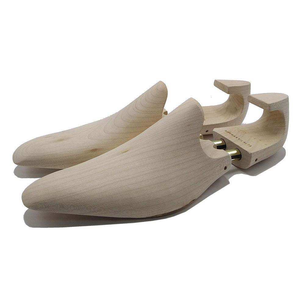 Norman Vilalta bespoke shoemakers shoe trees by Springline