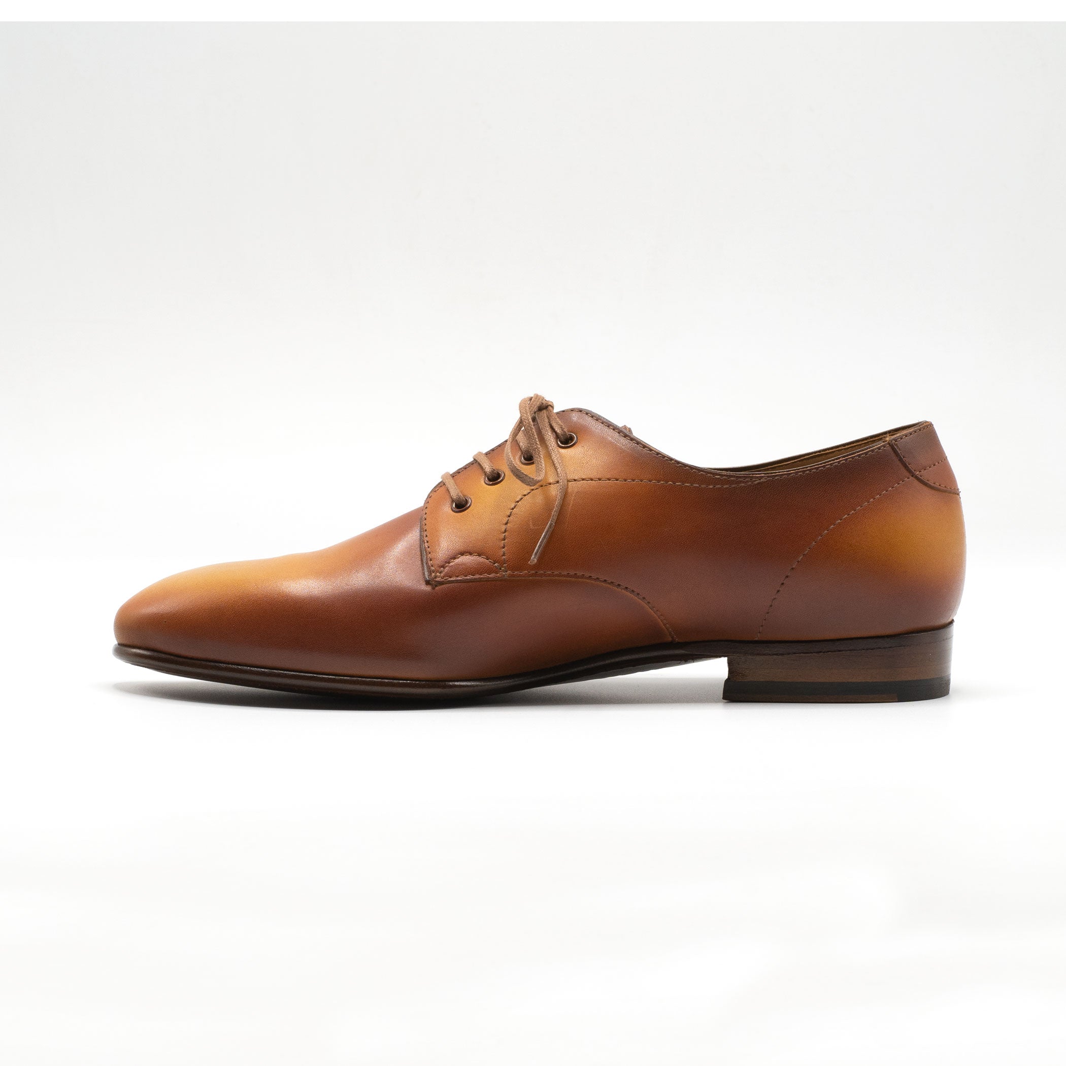 Pablo Derby - Gold Semi Unlined