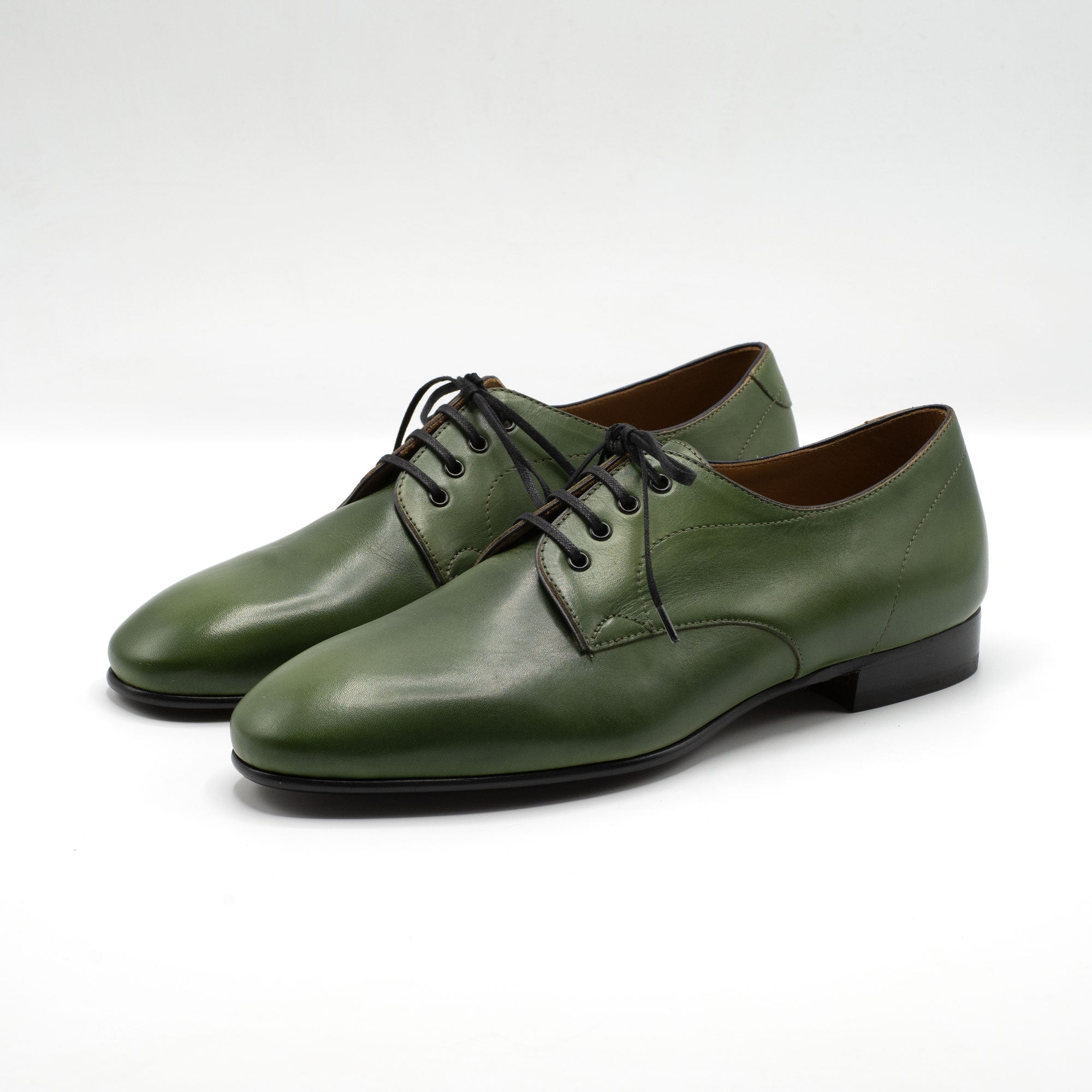 Pablo Derby - Pine Semi Unlined