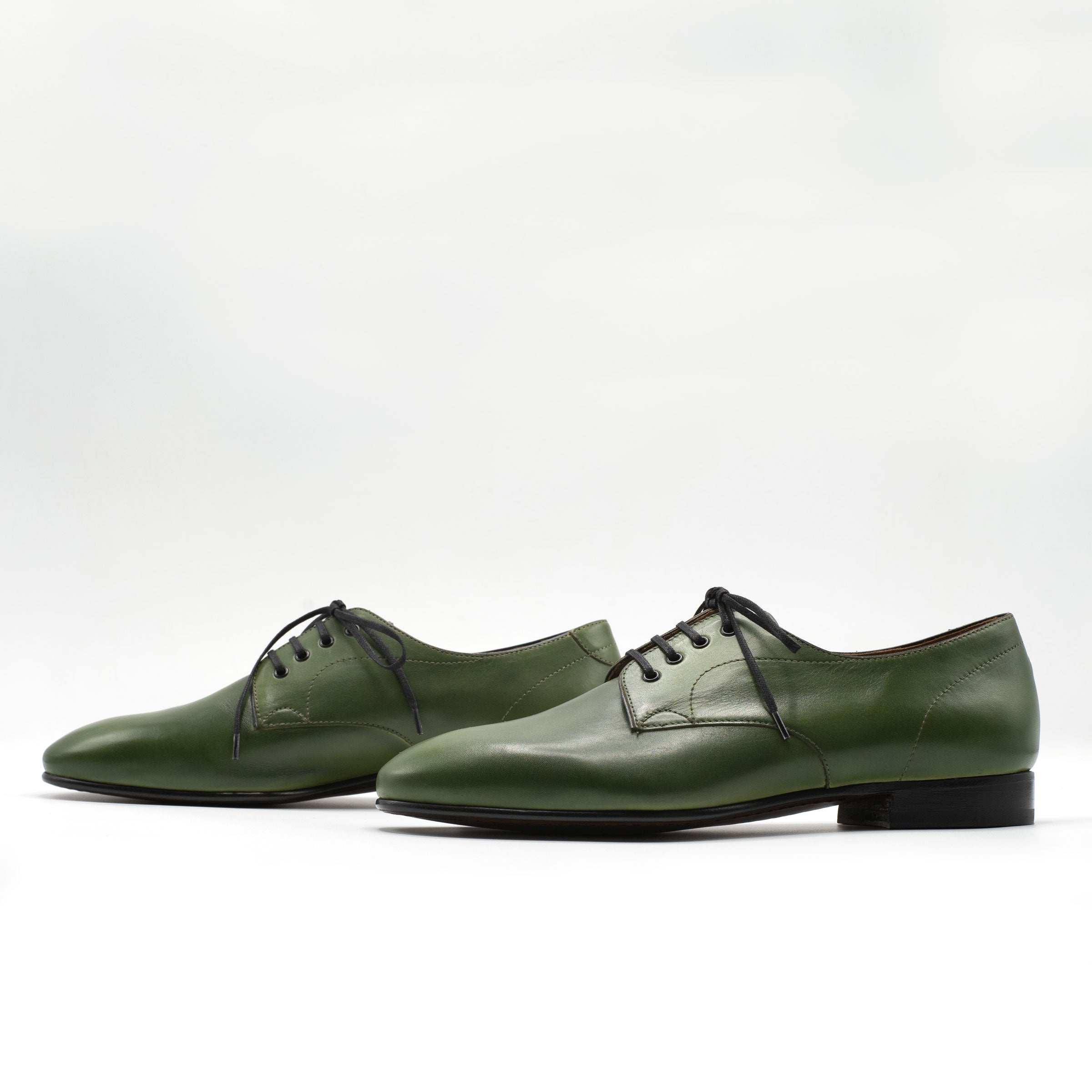 Pablo Derby - Pine Semi Unlined