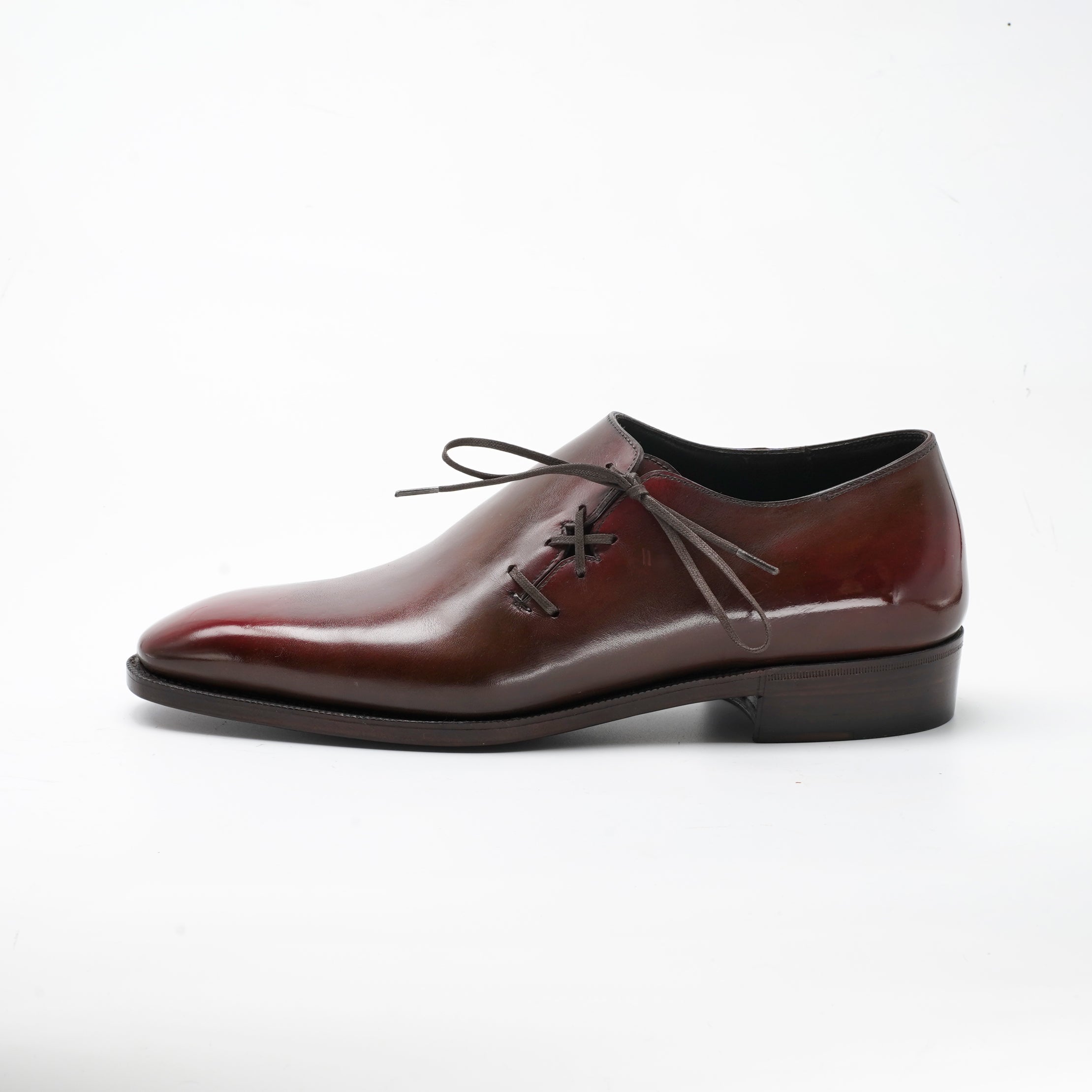 Wholecut Oxford by Norman Vilalta men's Goodyear-welted wholecut shoes in Barcelona, Spain
