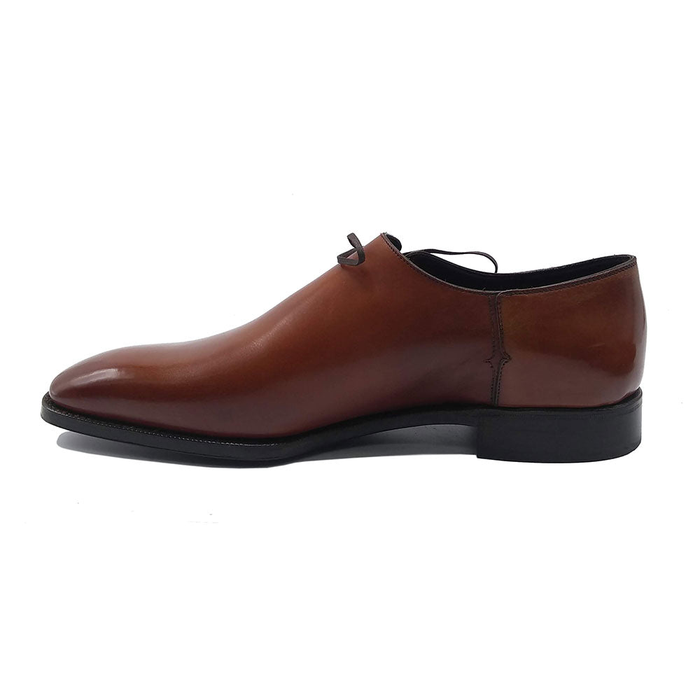 Wholecut Oxford by Norman Vilalta men's Goodyear-welted wholecut shoes in Barcelona, Spain