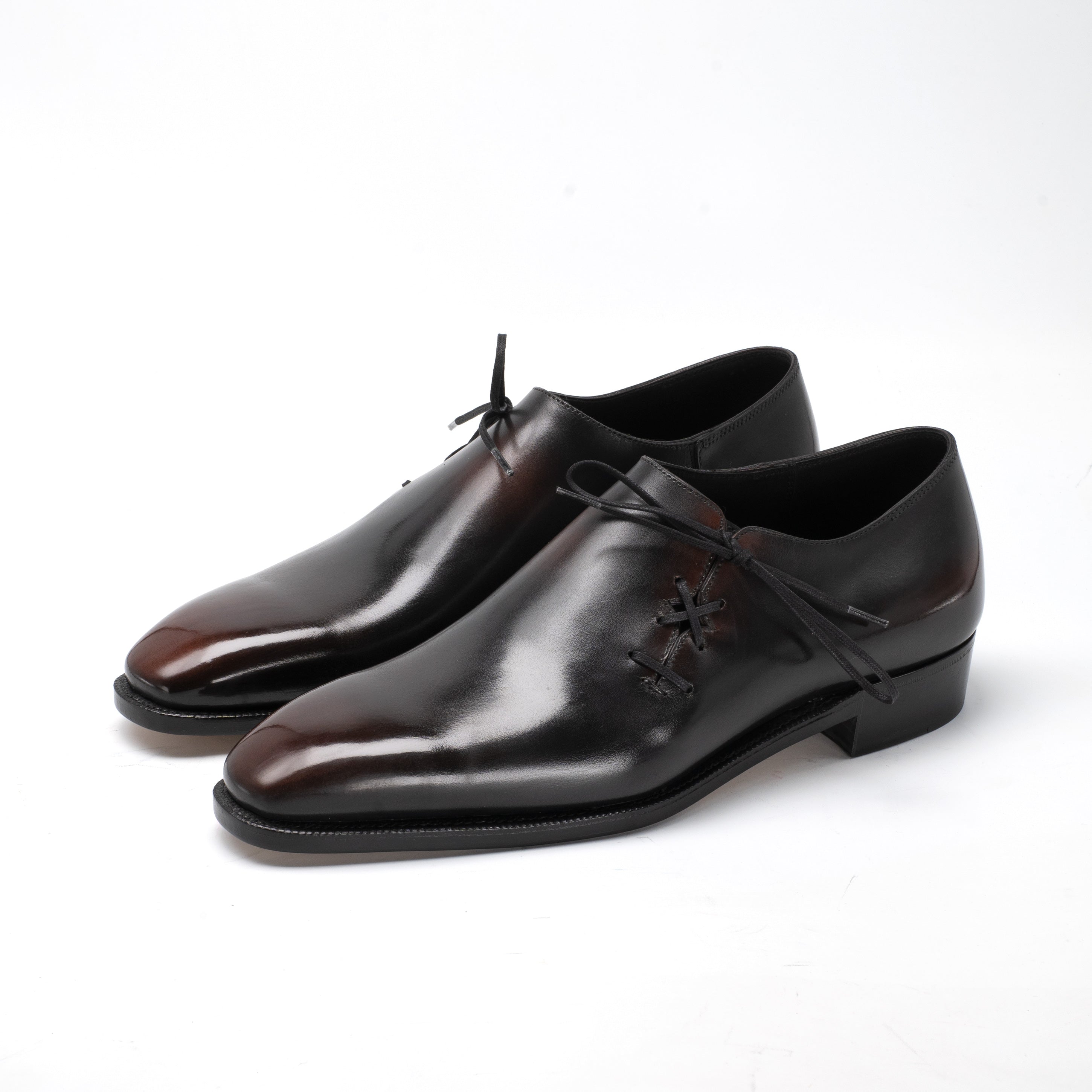 Wholecut Oxford by Norman Vilalta men's Goodyear-welted wholecut shoes in Barcelona, Spain