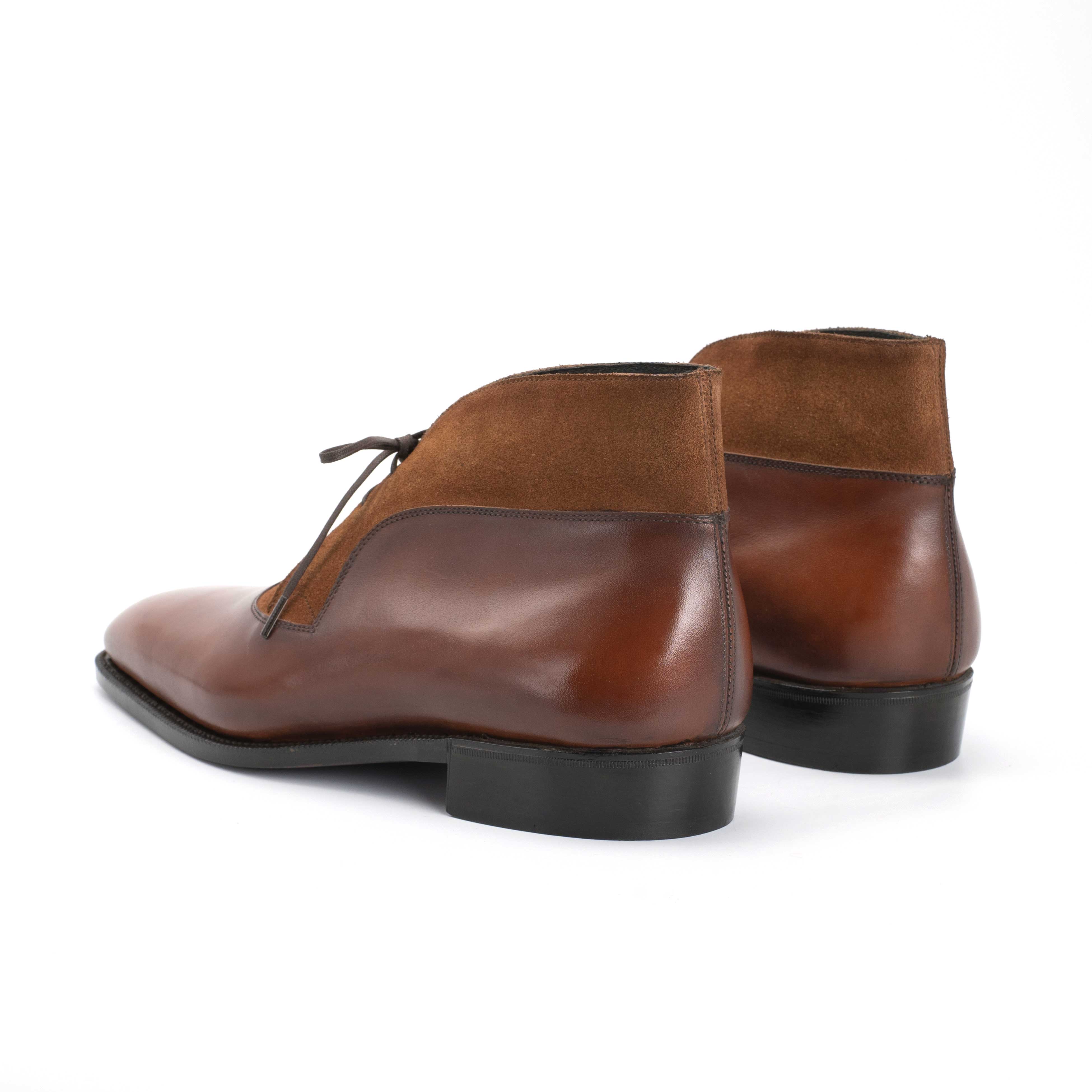 Decon Chukka Boot - Cognac Handmade Patina