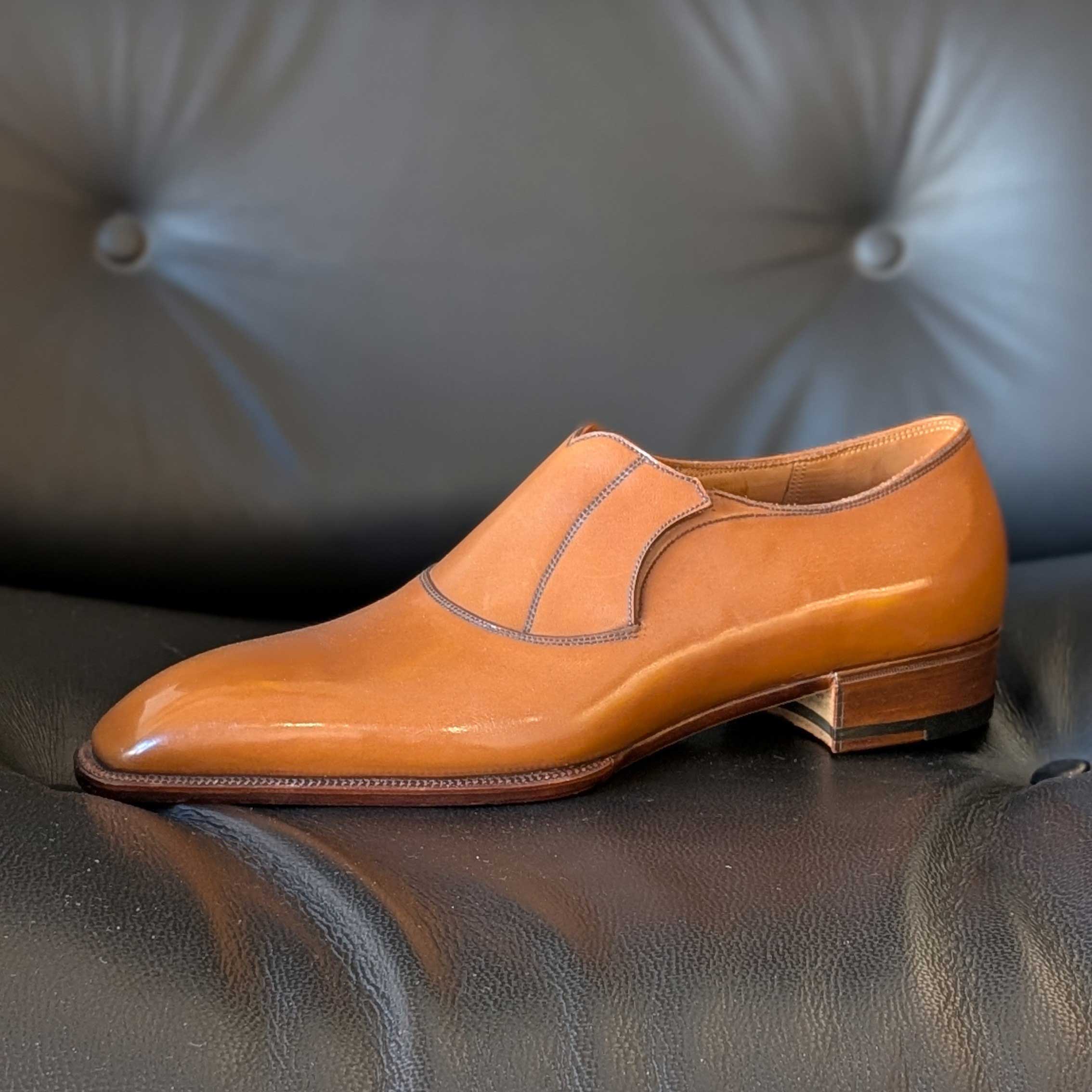 1202 Collection - Handmade 540 Degree Wholecut Lazyman
